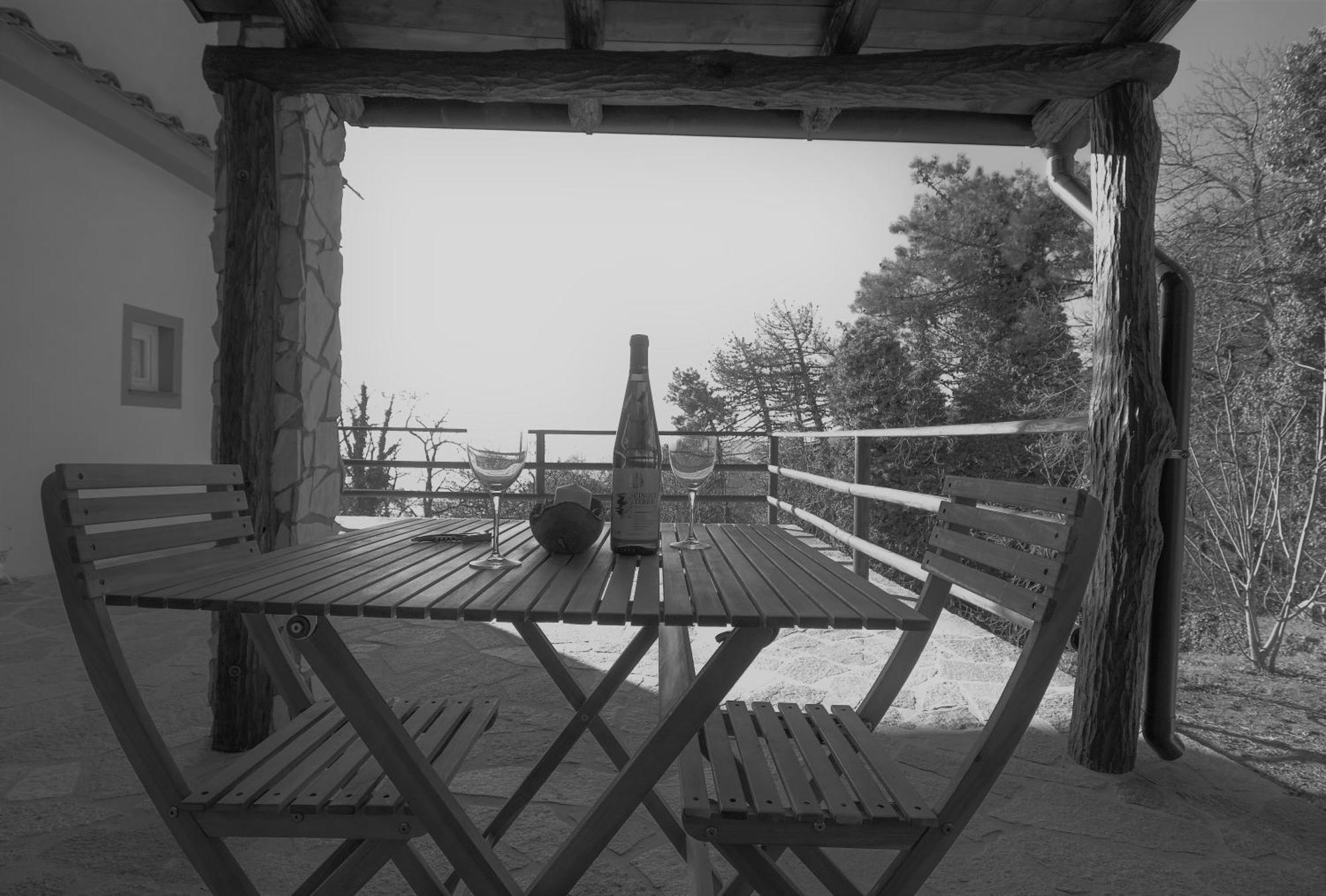 I Tre Grappoli Villa Corniglia Exteriör bild